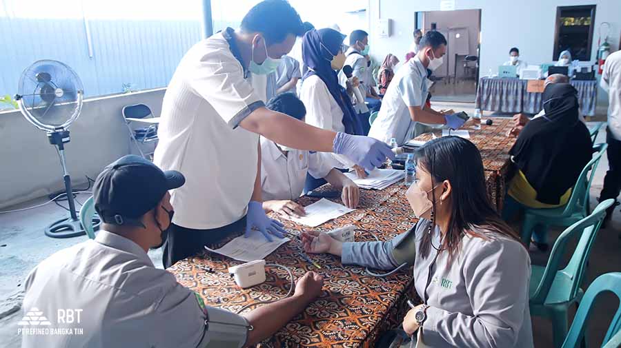 PT RBT Gandeng Dinkes Bangka Laksanakan Vaksinasi Booster untuk Karyawan